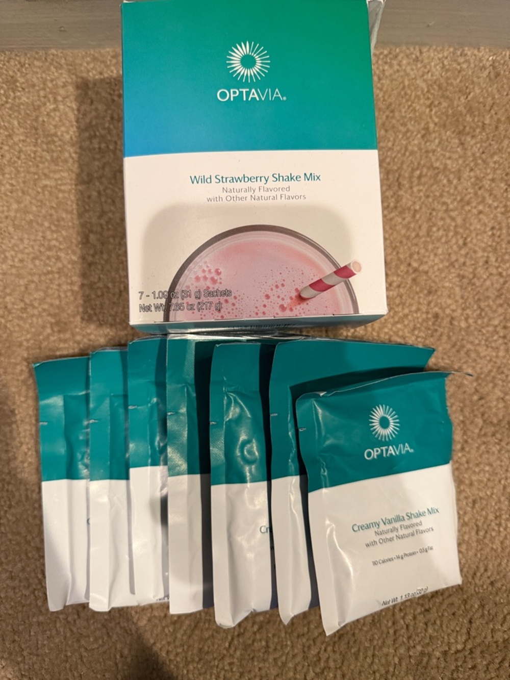 14 Optavia Vanilla & Strawberry Shake Mixes